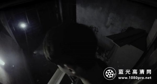 昆池岩/鬼病院:灵异直播[内封中字] Gonjiam.Haunted.Asylum.2018.KOREAN.1080p.BluRay.x264.DTS-WiKi 9.00GB-4.png