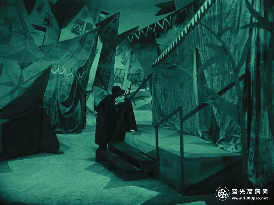 卡里加里博士的小屋 The Cabinet of Dr Caligari 1920 720p BluRay x264-NODLABS 3.28GB-4.jpg