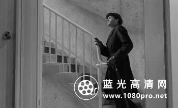 仆人/风流公子花弄蝶 The.Servant.1963.720p.BluRay.x264-GECKOS 4.37GB-3.jpg