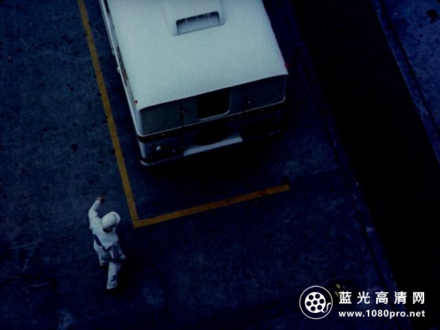月球漫步 Moonwalk.One.1971.DC.1080p.BluRay.x264.DTS-FGT 9.82GB-3.png