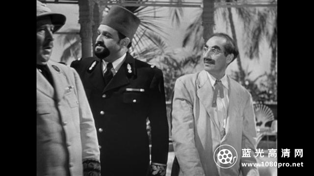 卡萨布兰卡之夜 A.Night.in.Casablanca.1946.1080p.BluRay.REMUX.AVC.DTS-HD.MA.2.0-FGT 15.17GB-4.png