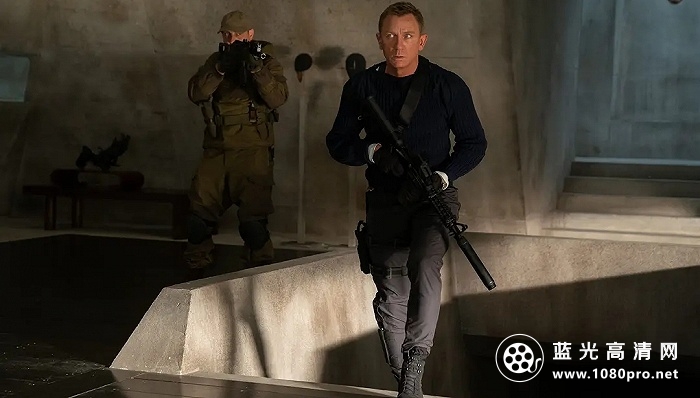 《007：无暇赴死》延期至明年4.2上映 克林特·伊斯特伍德自导自演的新电影《哭泣的男人》开拍-1.jpg